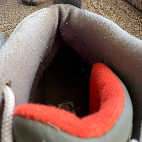 Air Jordan 12 “cool grey” size 9.5 mildly used - Picture 6 of 6